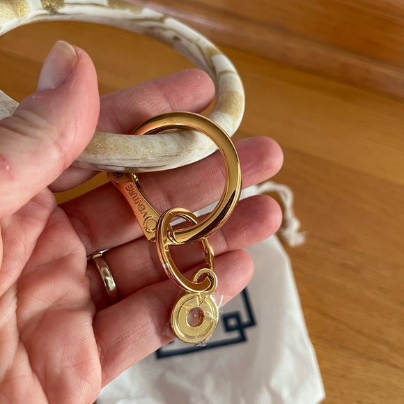 Other - Oventure silicone key ring. Brand new!